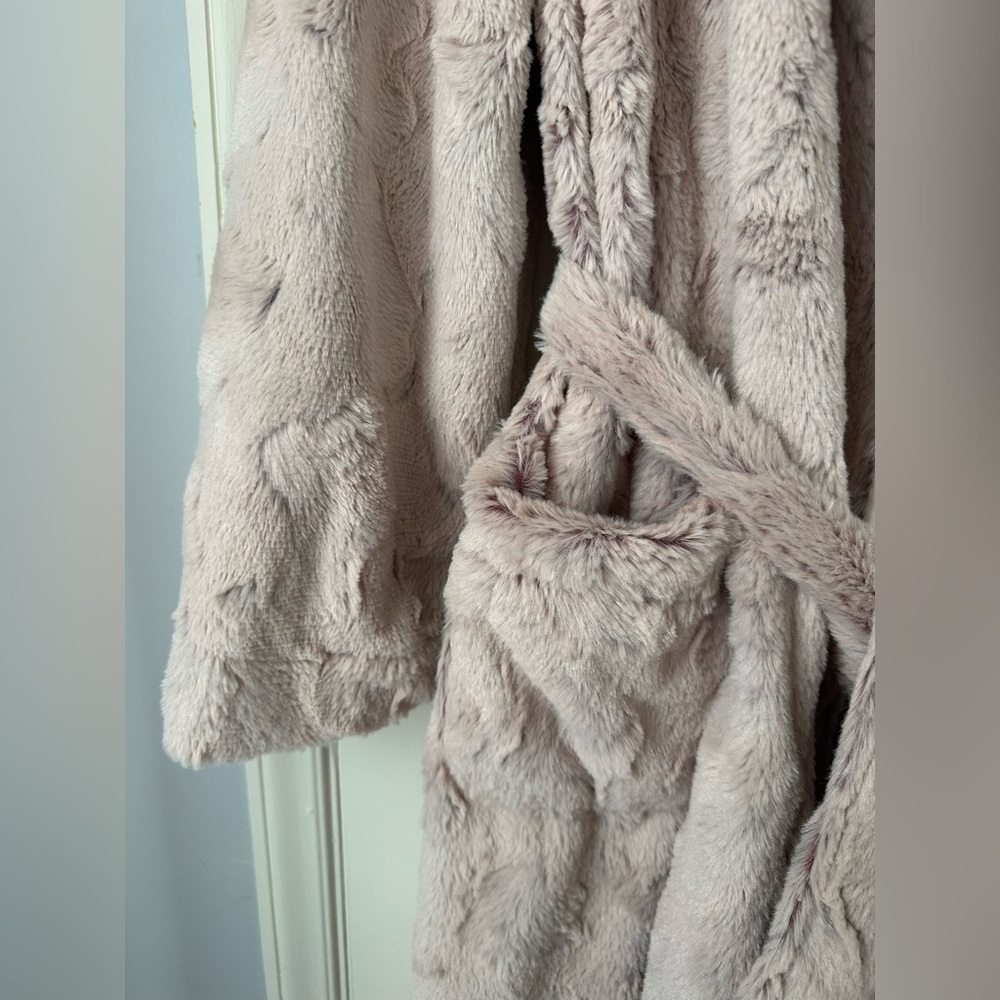 Stars Above Cozy Robe - Picture 3 of 4